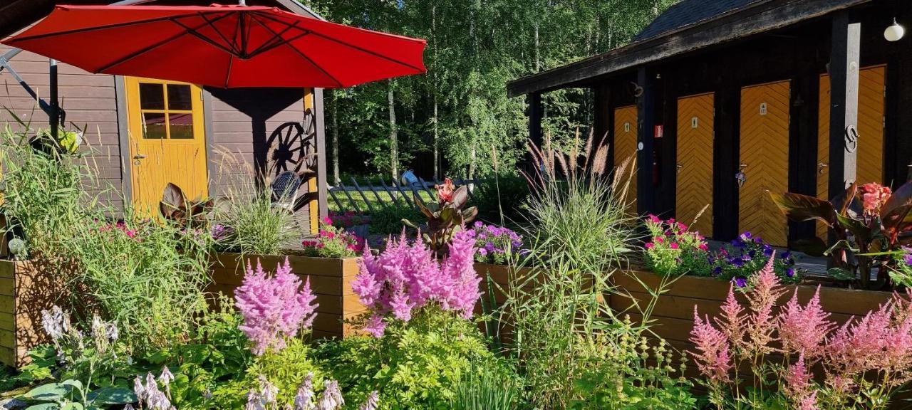 Häädemeeste Atsikivi Puhketalu酒店 外观 照片